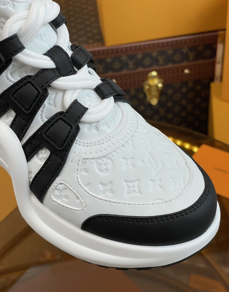 Louis Vuitton Sneakers